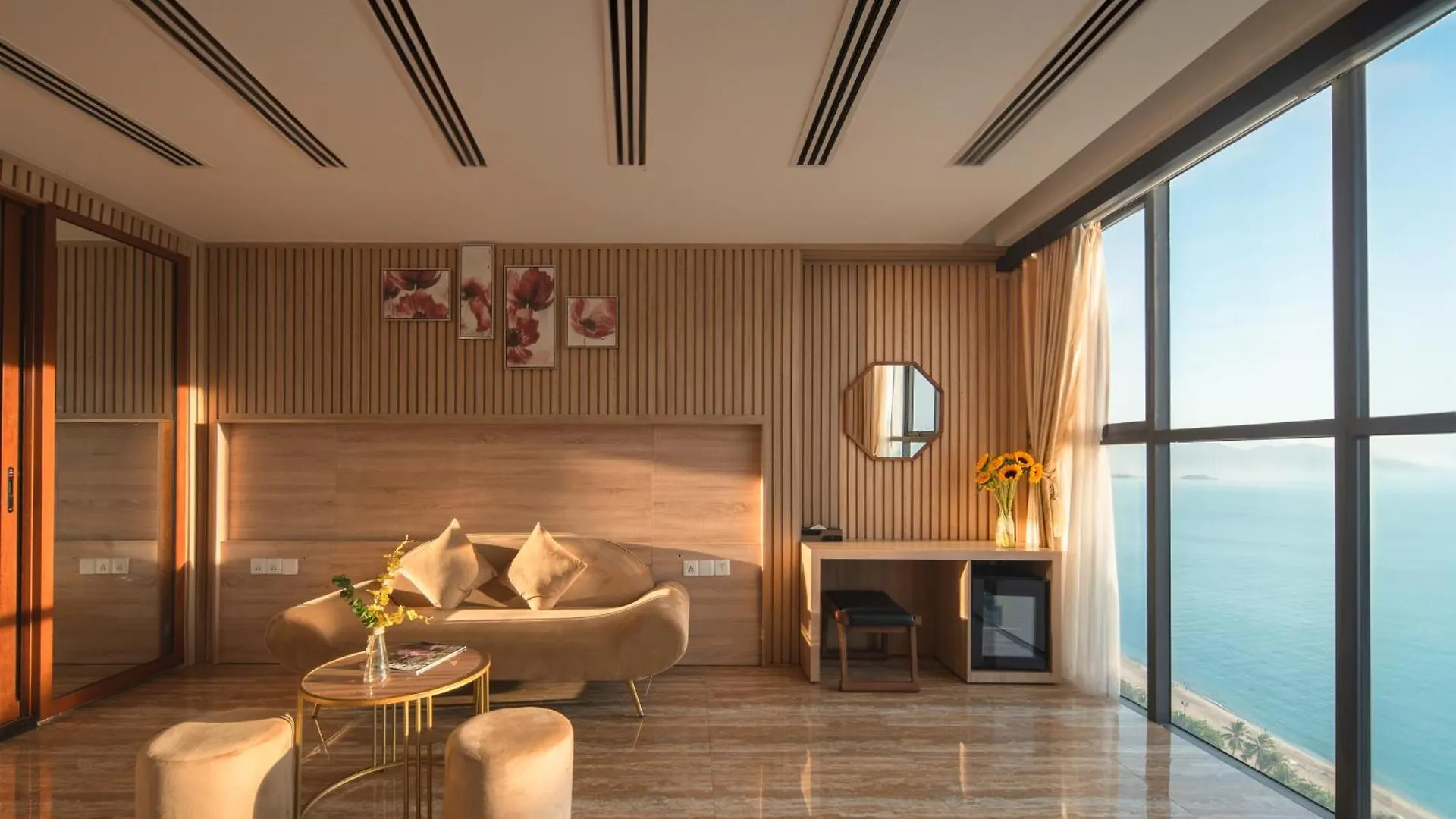 Emerald Bay Hotel & Spa Nha Trang