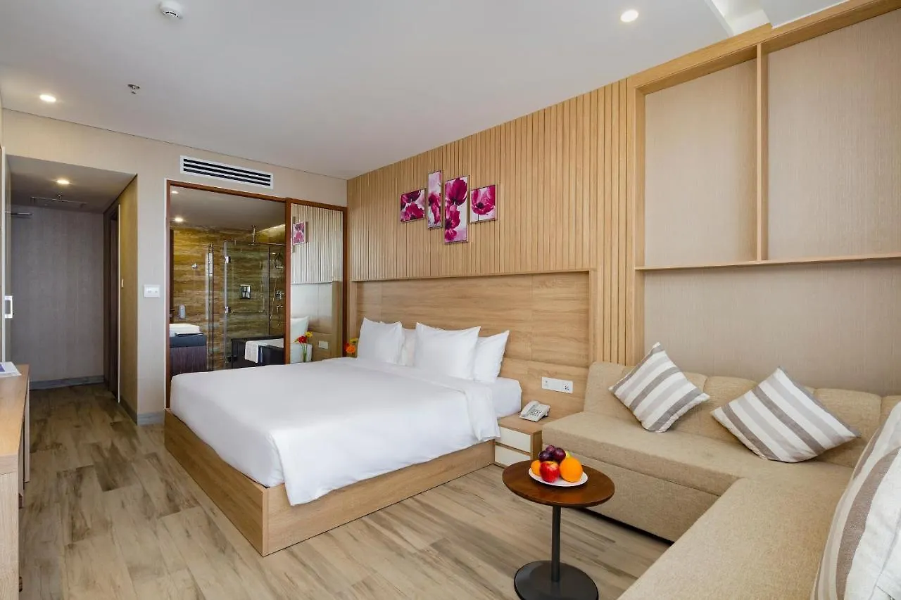 Emerald Bay Hotel & Spa Nha Trang 5*,